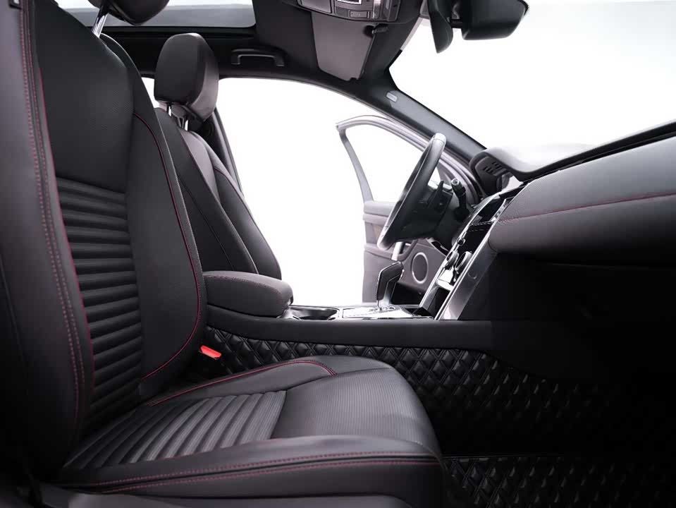 Land Rover Discover sports