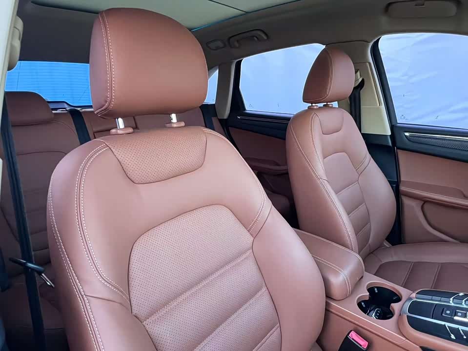 Zotye SR9