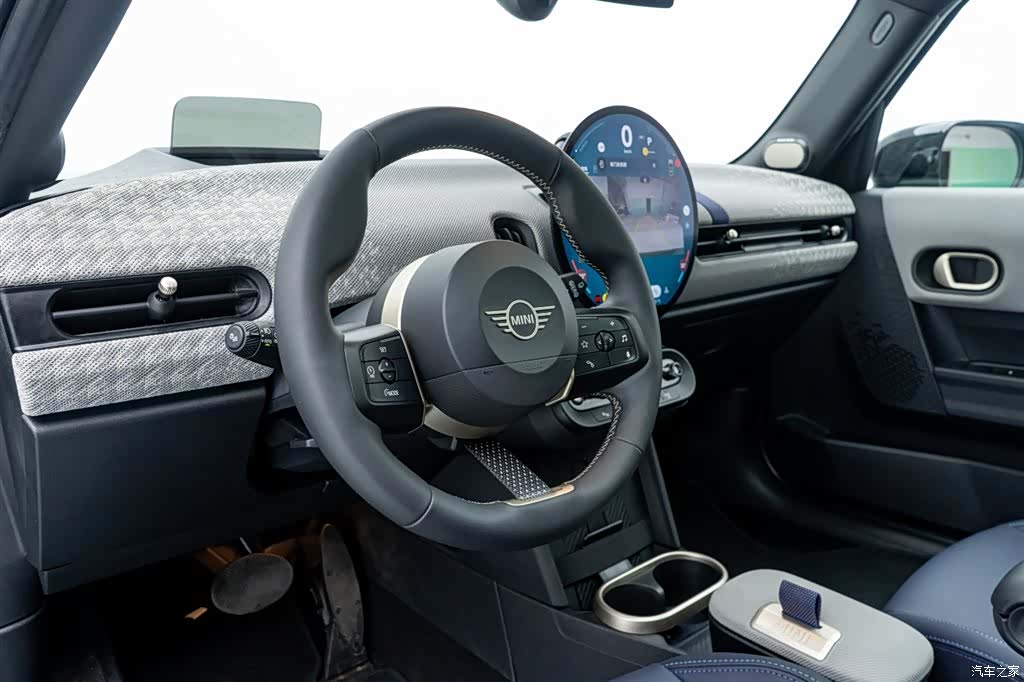 Mini Cooper, 2024 21