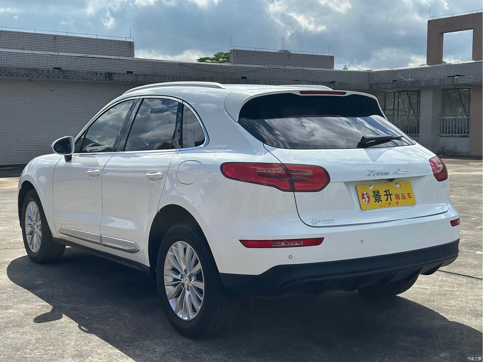 Zotye SR9, 2017 7