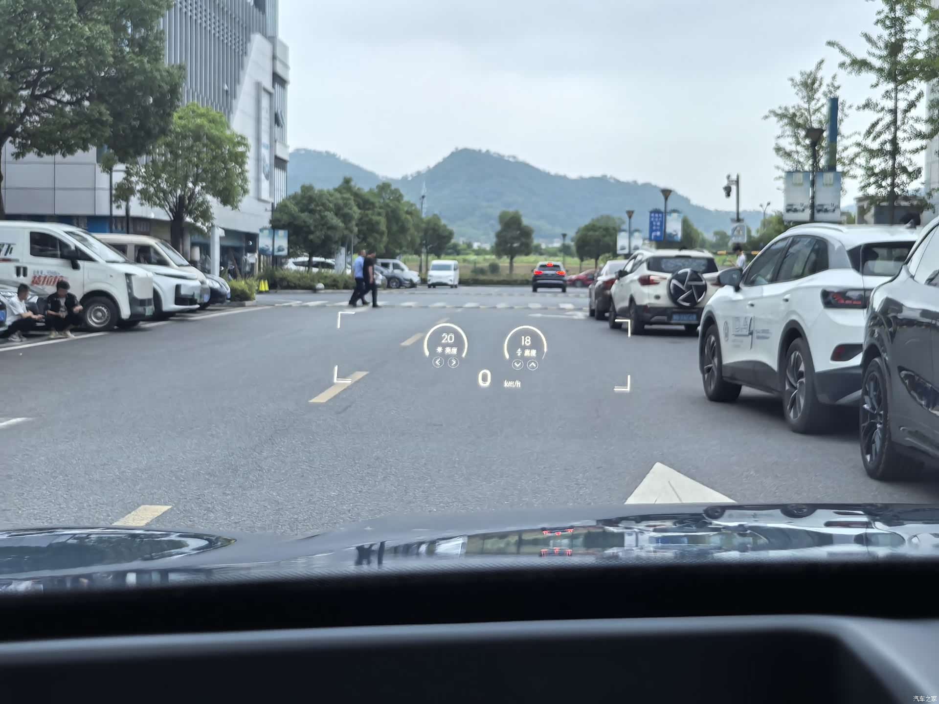 Geely 7, 2025 22