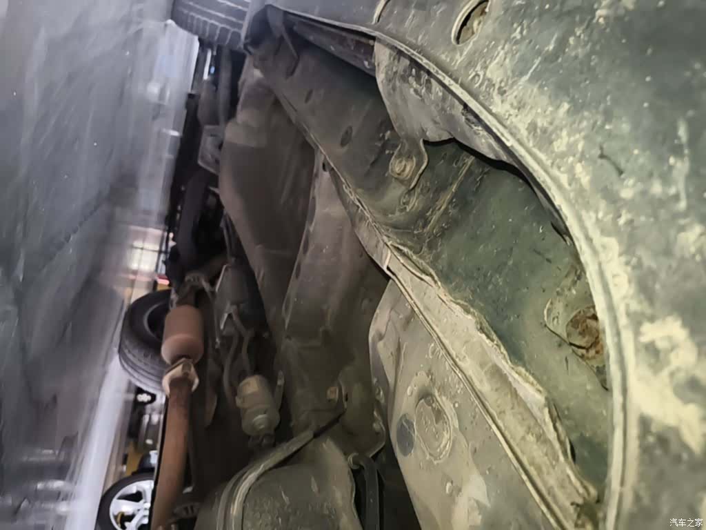 BYD S7, 2015 22