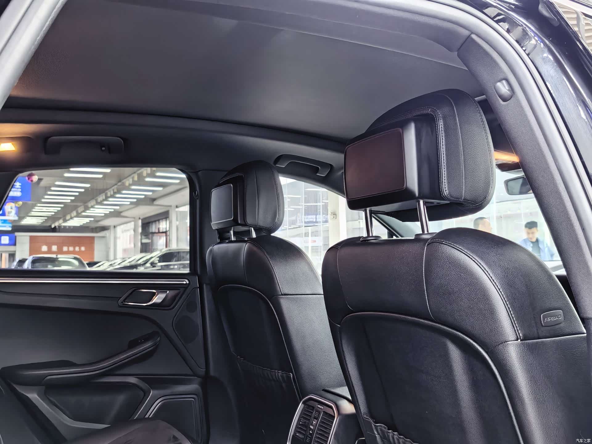 Porsche Macan, 2020 11
