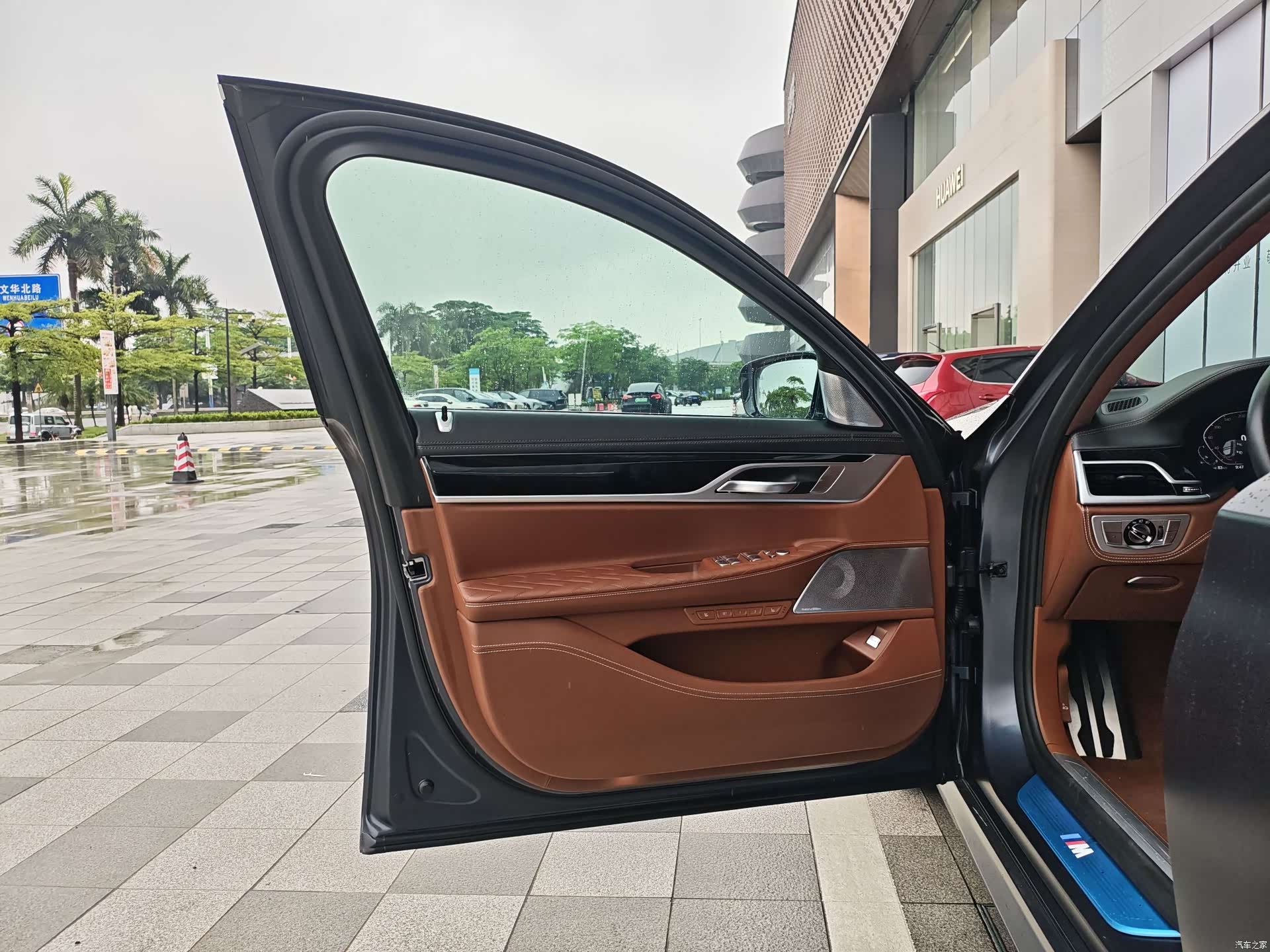 BMW 7 Series, 2019 18