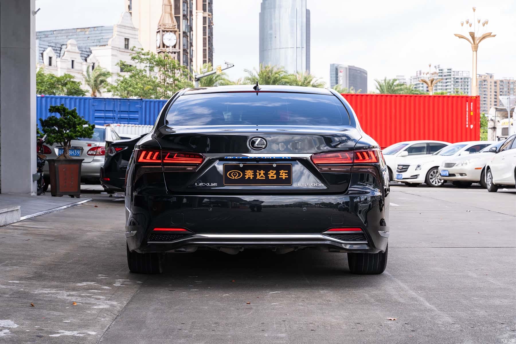 Lexus LS, 2023 все фото