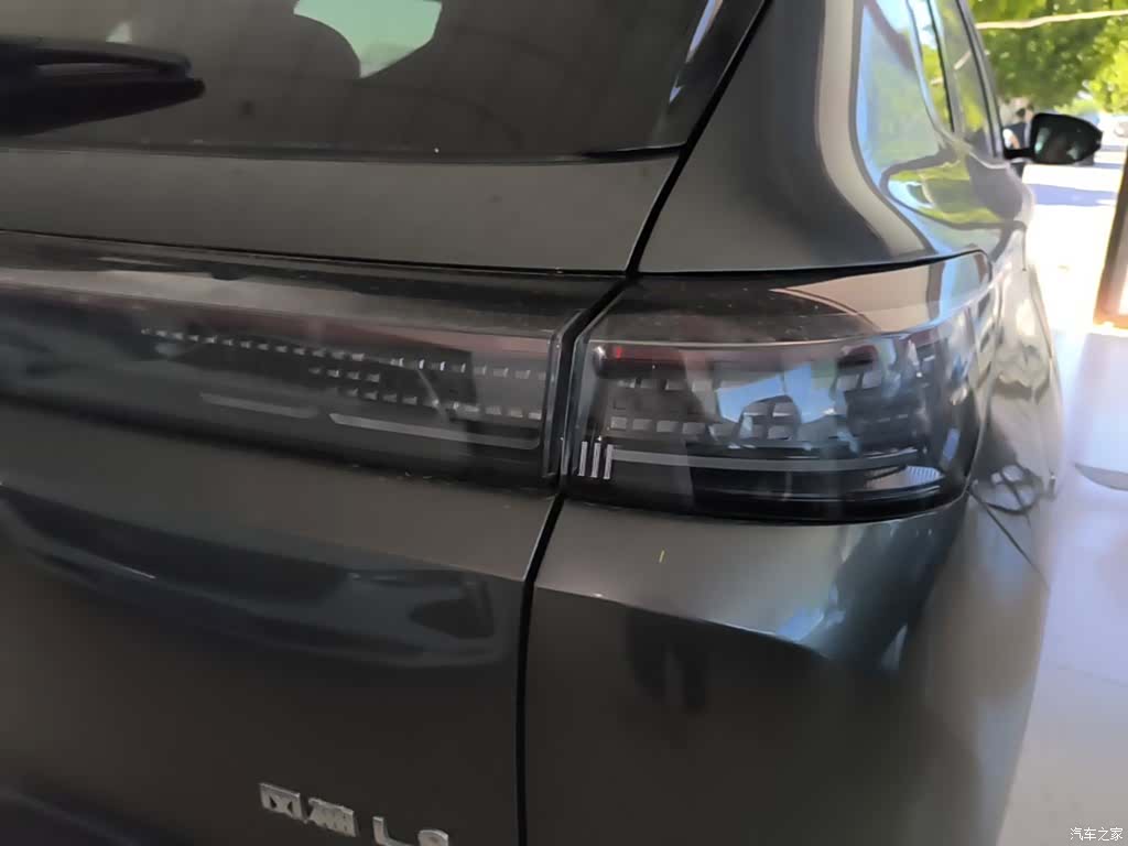 DongFeng L8, 2026 8