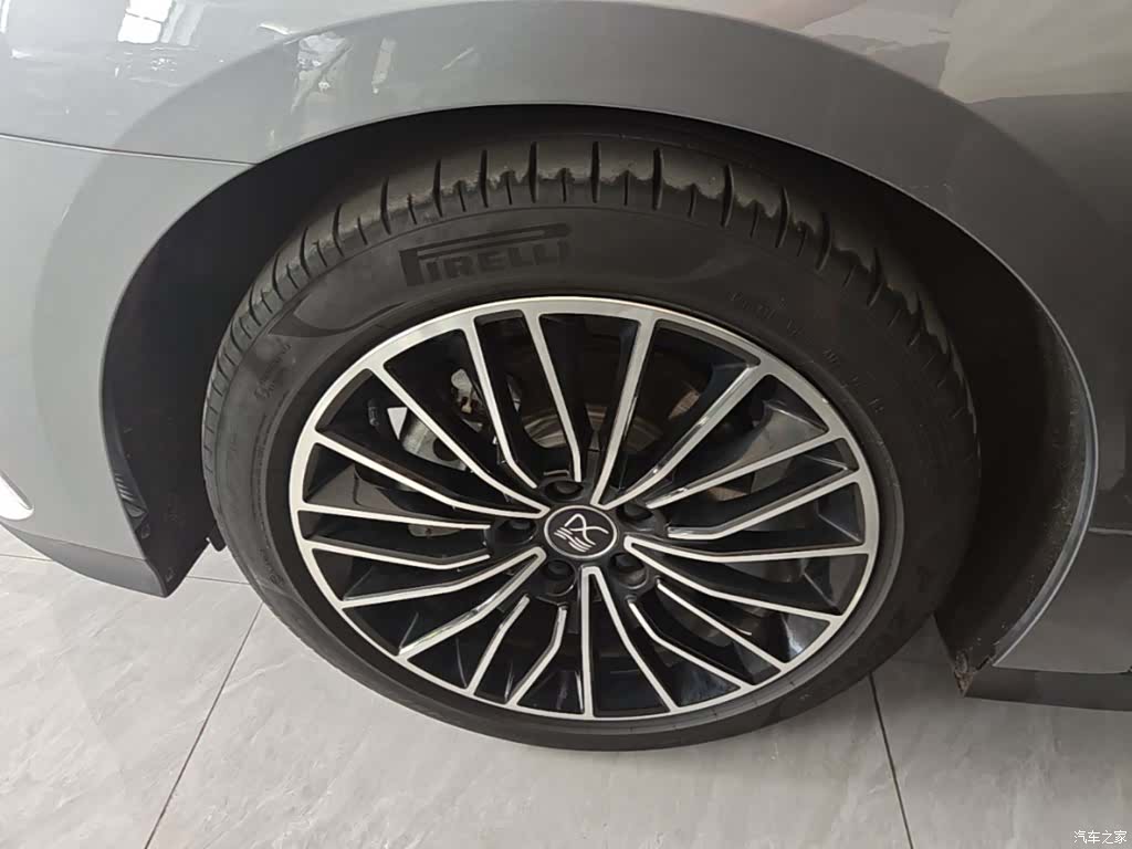 BYD Han, 2023 25