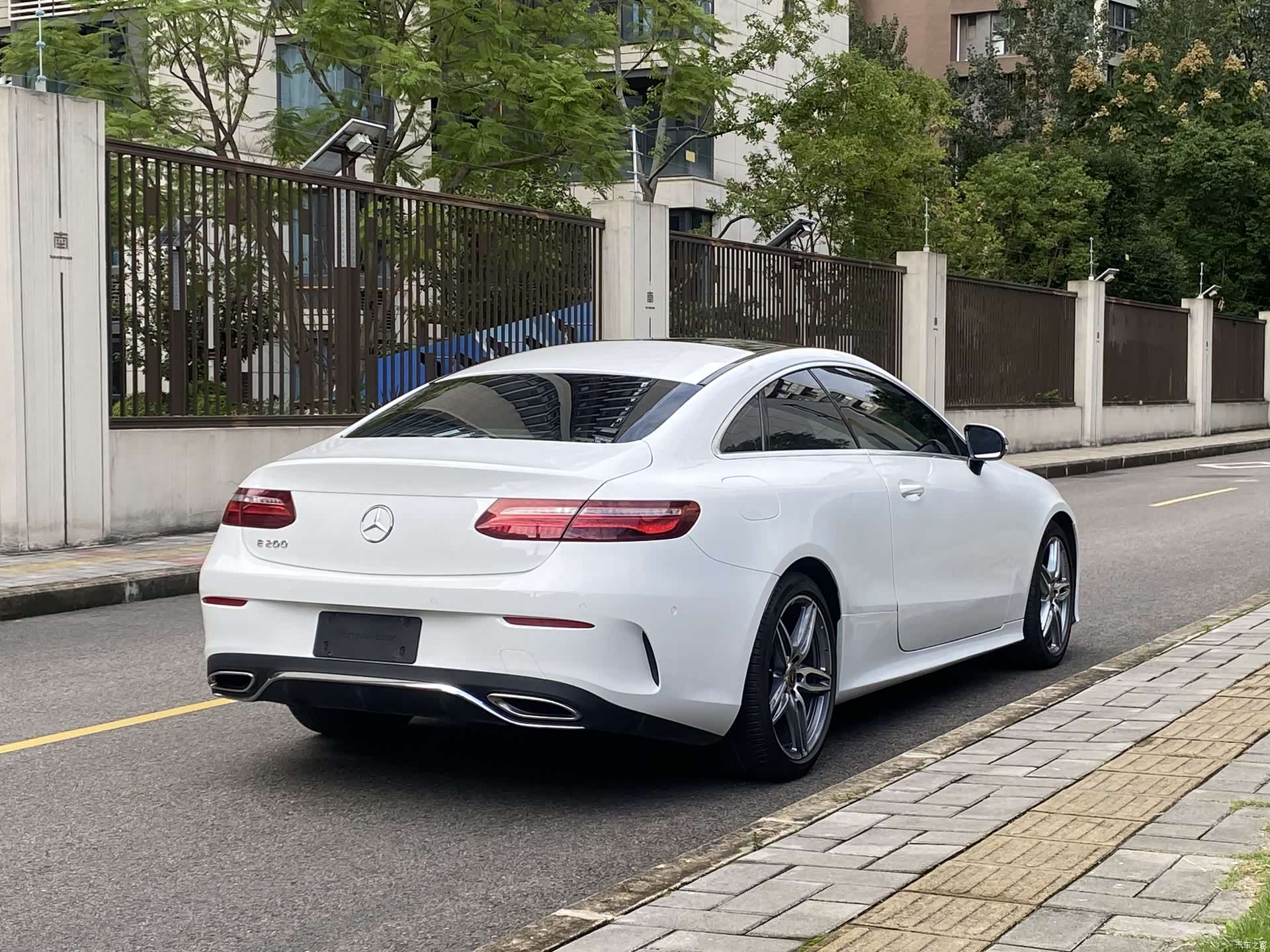 Mercedes-Benz E-Class, 2018 13