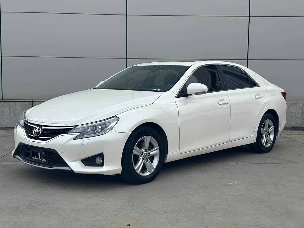 Toyota Reiz 2013 2.5V
