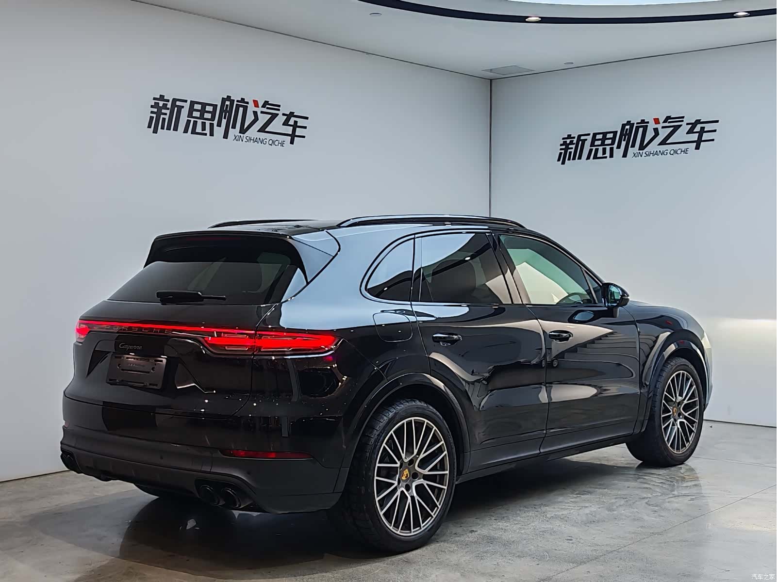 Porsche Cayenne, 2023 все фото