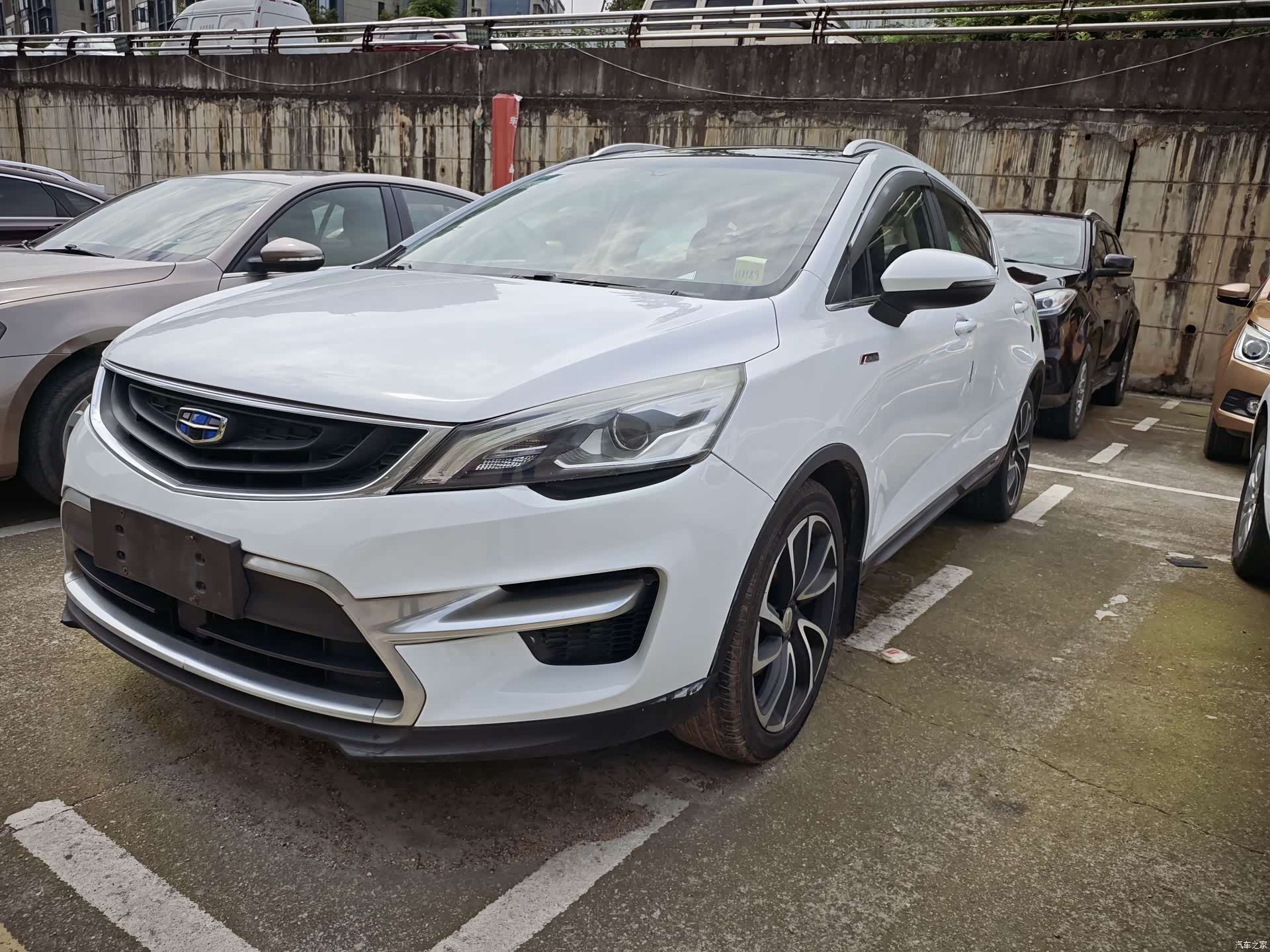 Geely Emgrand, 2017 1