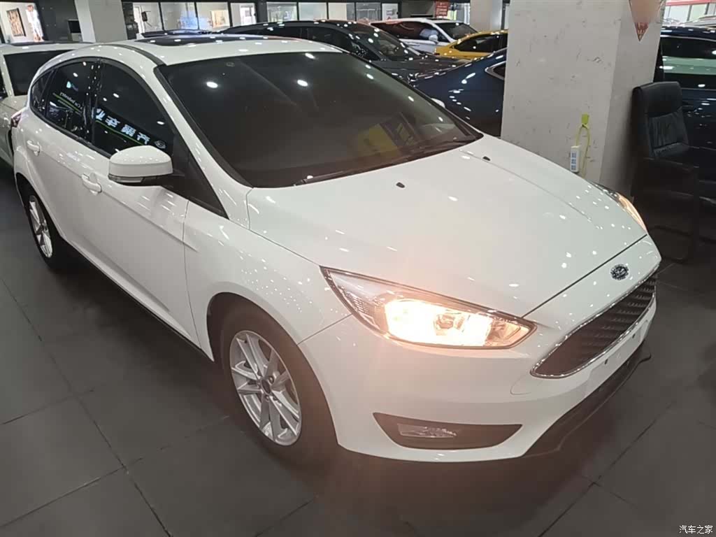 Ford Focus, 2019 4