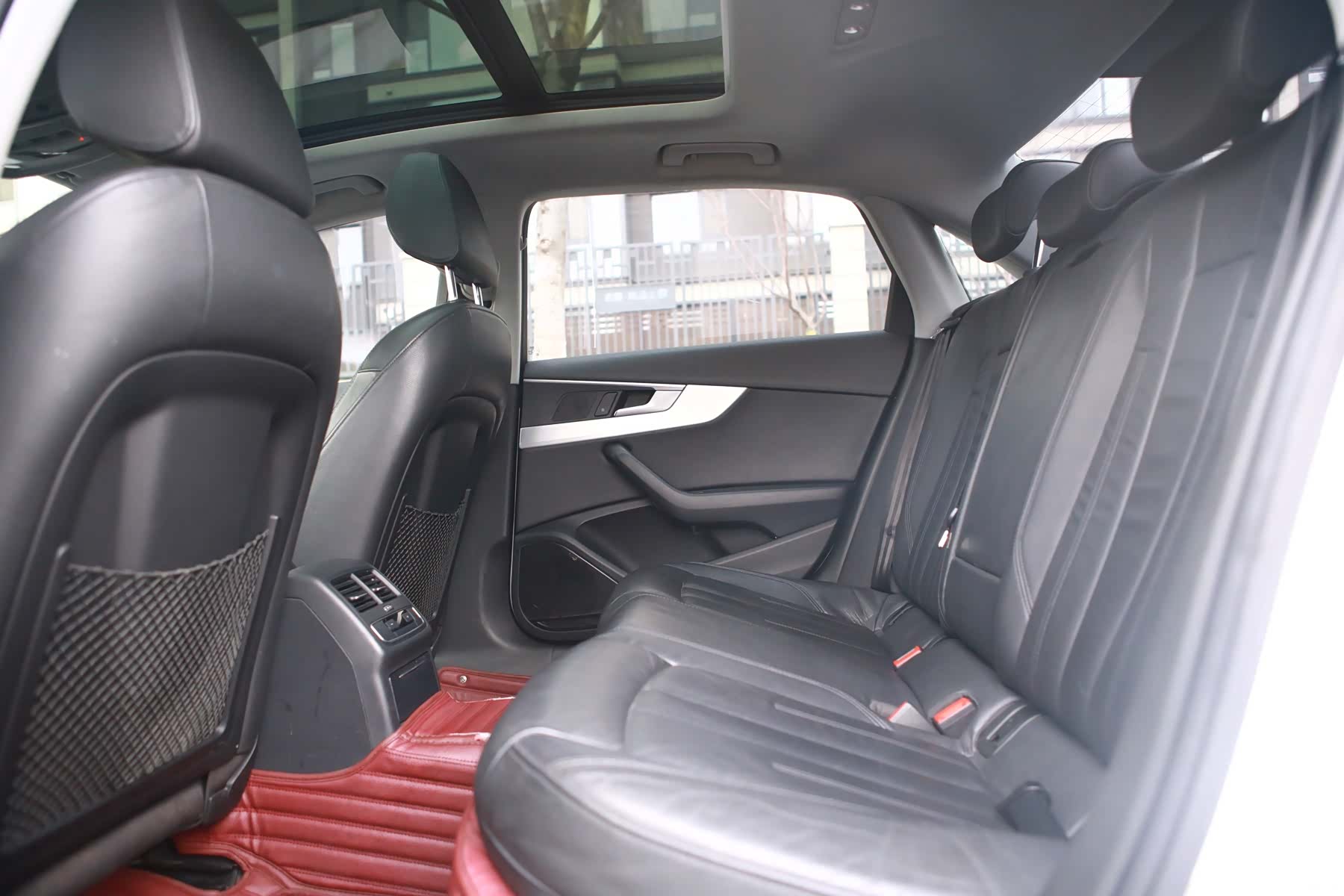 Audi A4L, 2019 8