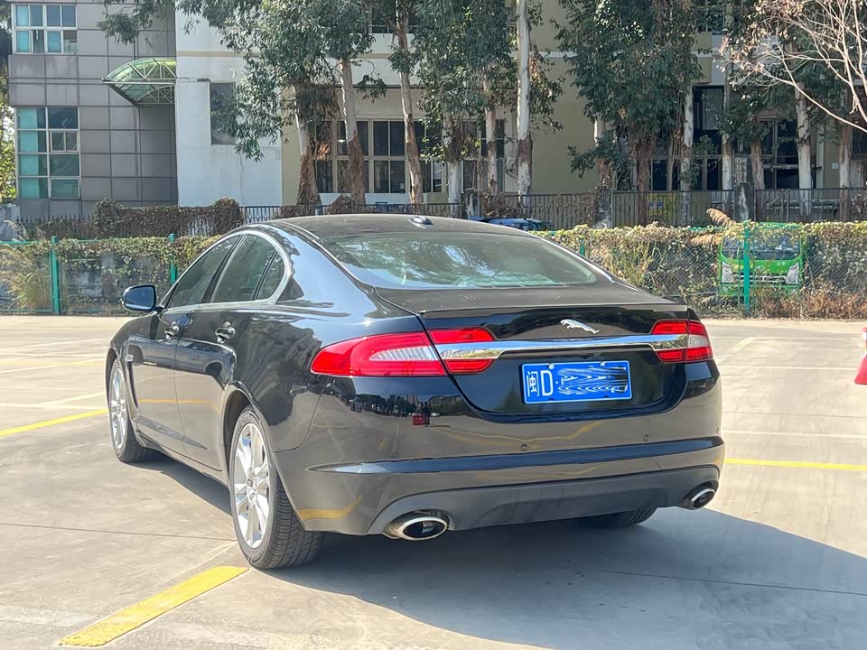 Jaguar XF Jaguar XF