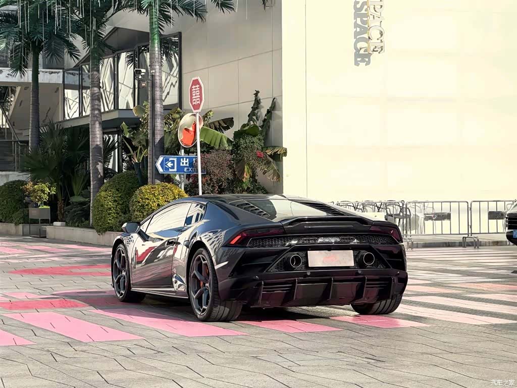 Lamborghini Huracán, 2020 7