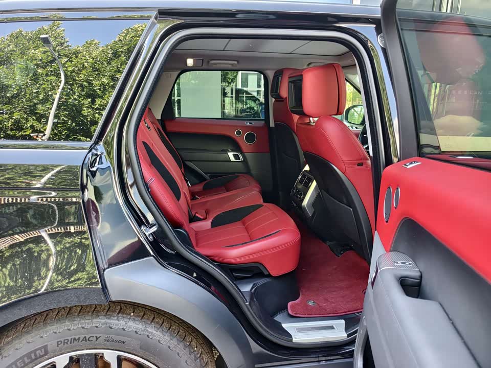 Land Rover Range Rover Sport Land Rover Range Rover Sport