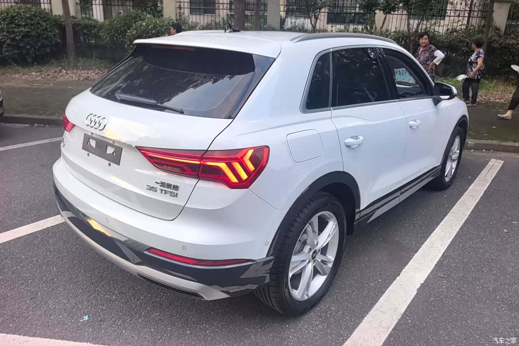 Audi Q3, 2021 3