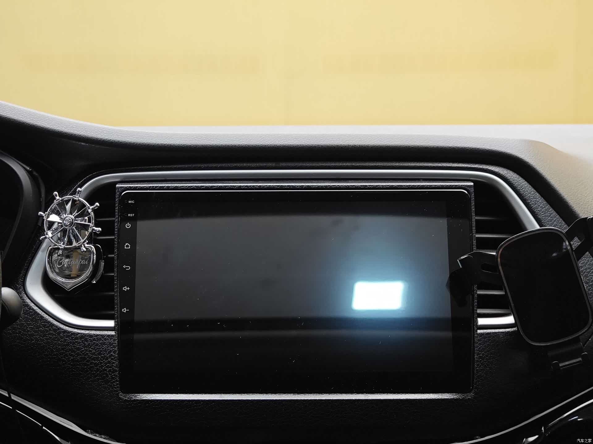 GAC GS4, 2015 15