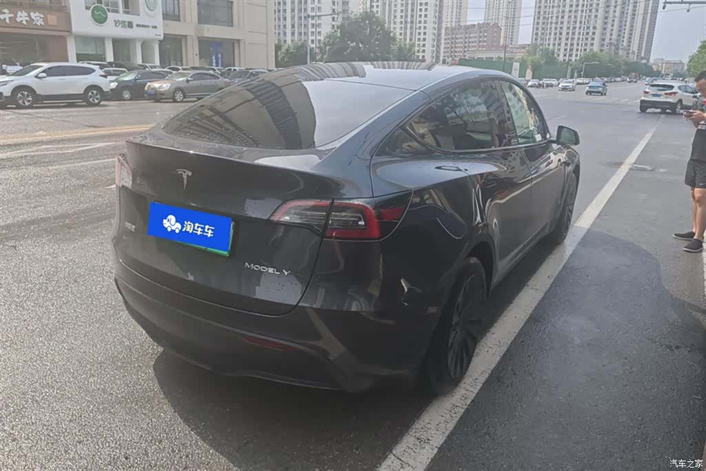 Tesla Model Y, 2024 3