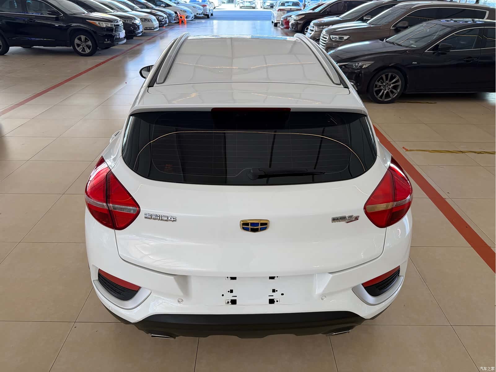 Geely Emgrand, 2017 10