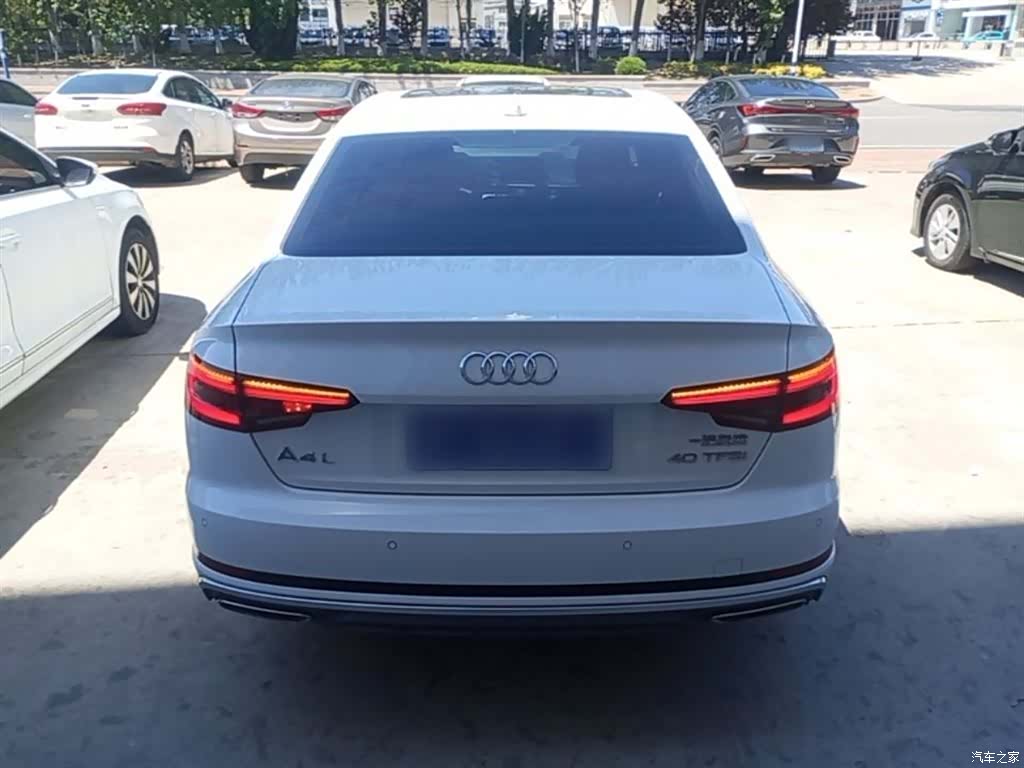Audi A4L, 2020 6