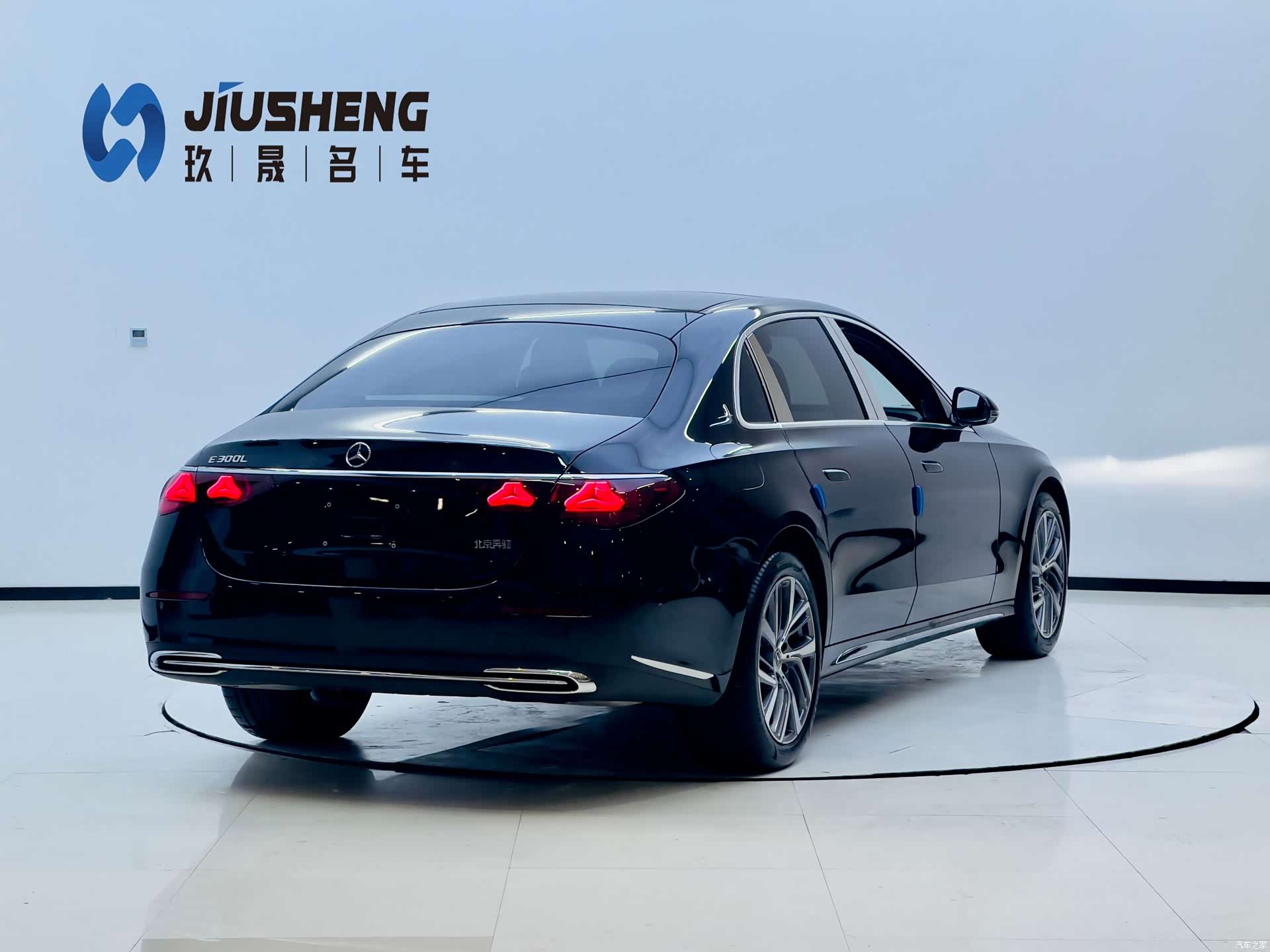 Mercedes-Benz E-Class, 2026 4