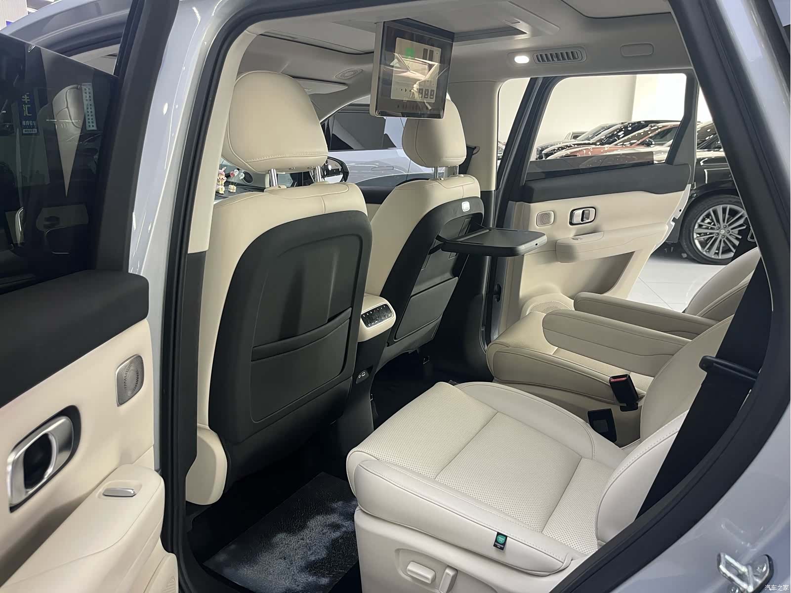 Leapmotor C16, 2024 все фото
