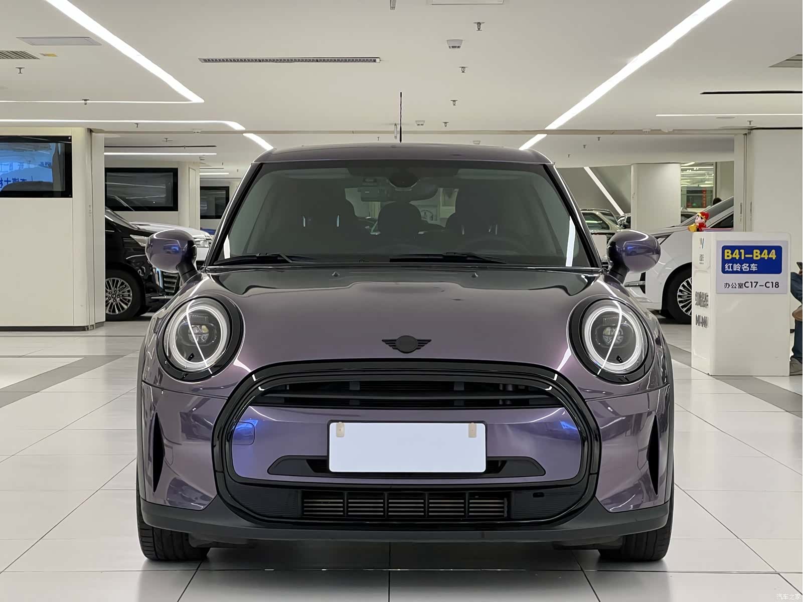 Mini Cooper, 2023 2