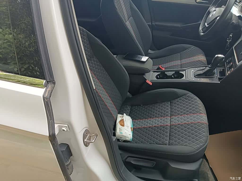Volkswagen Lamando, 2020 25