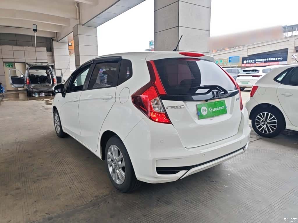 Honda Fit, 2019 все фото