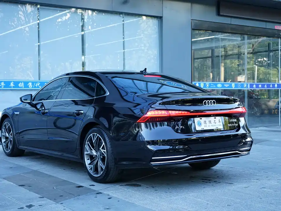 Audi A7L Audi A7L