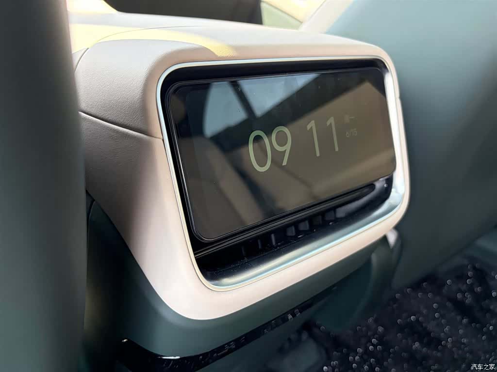Xiaomi YU7, 2025 19