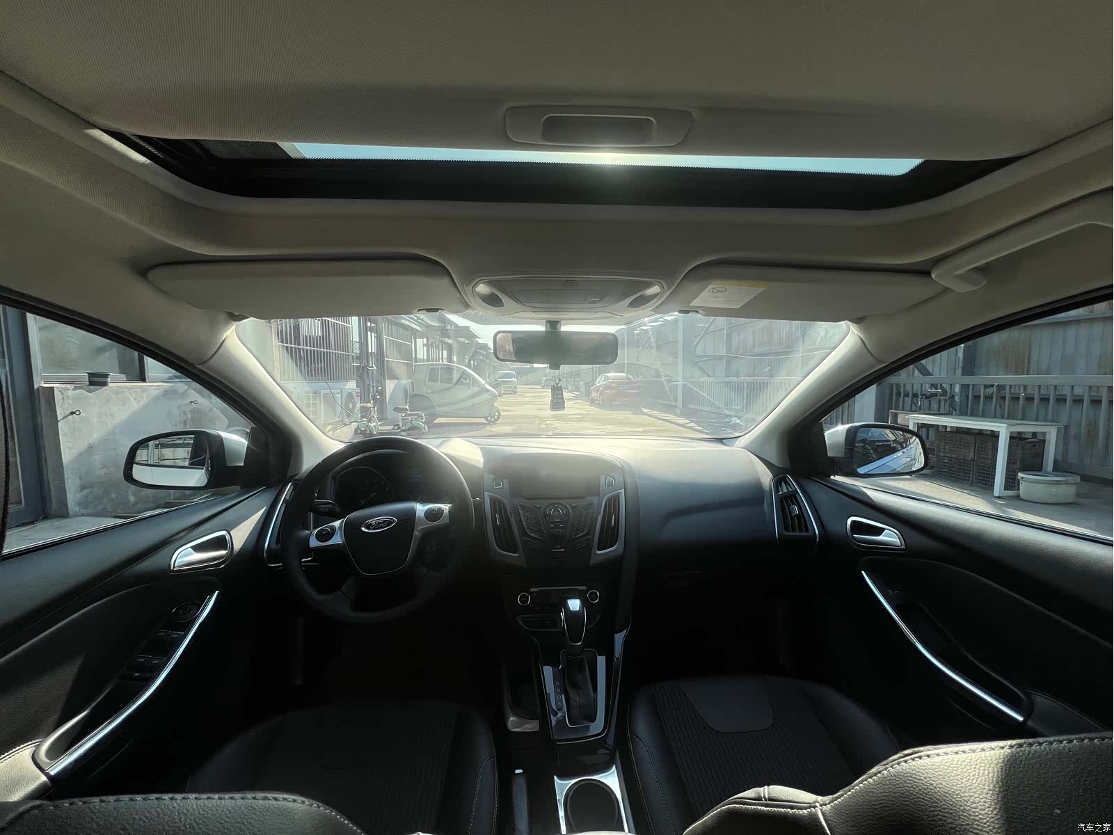 Ford Focus, 2013 9