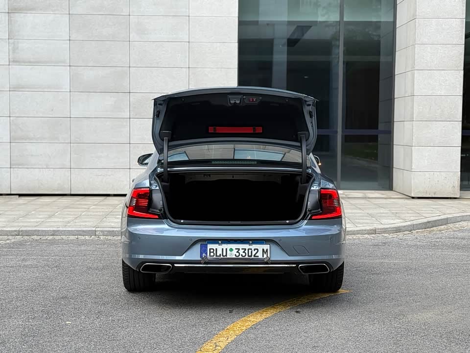 Volvo S90 Volvo S90