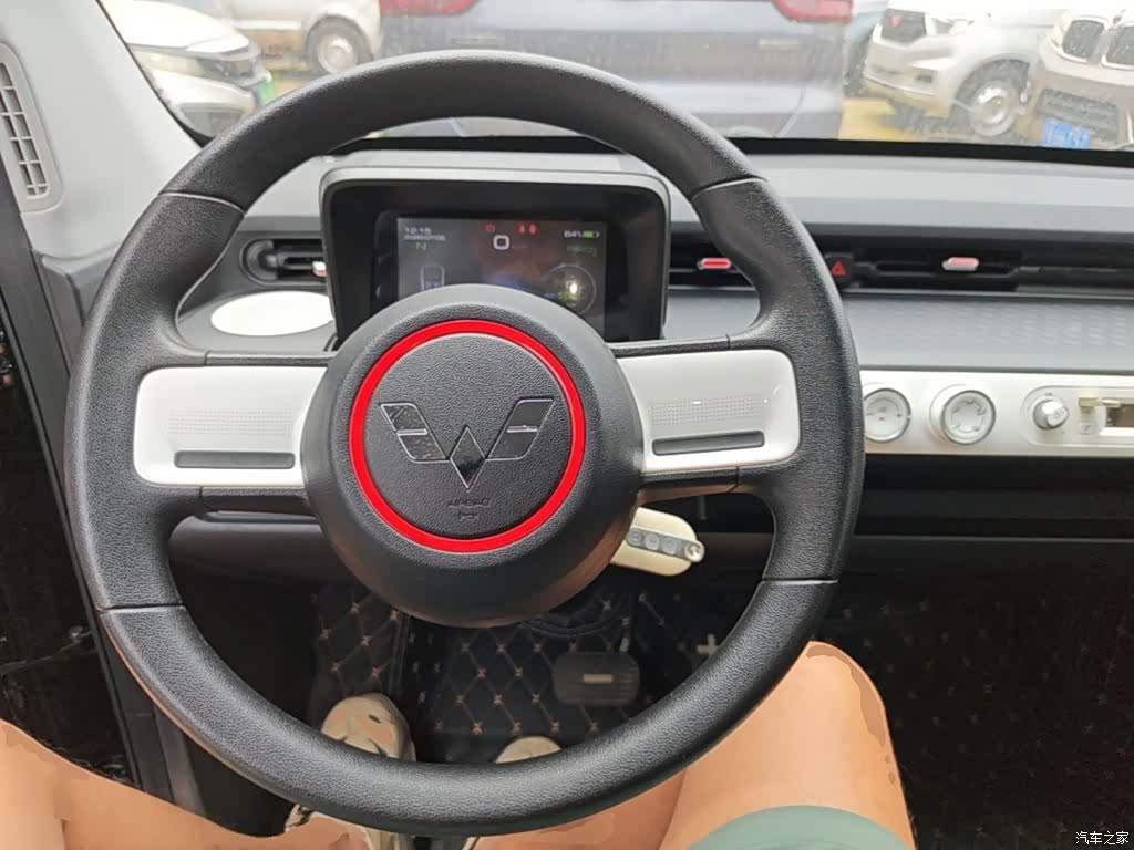 Wuling MINIEV, 2023 10