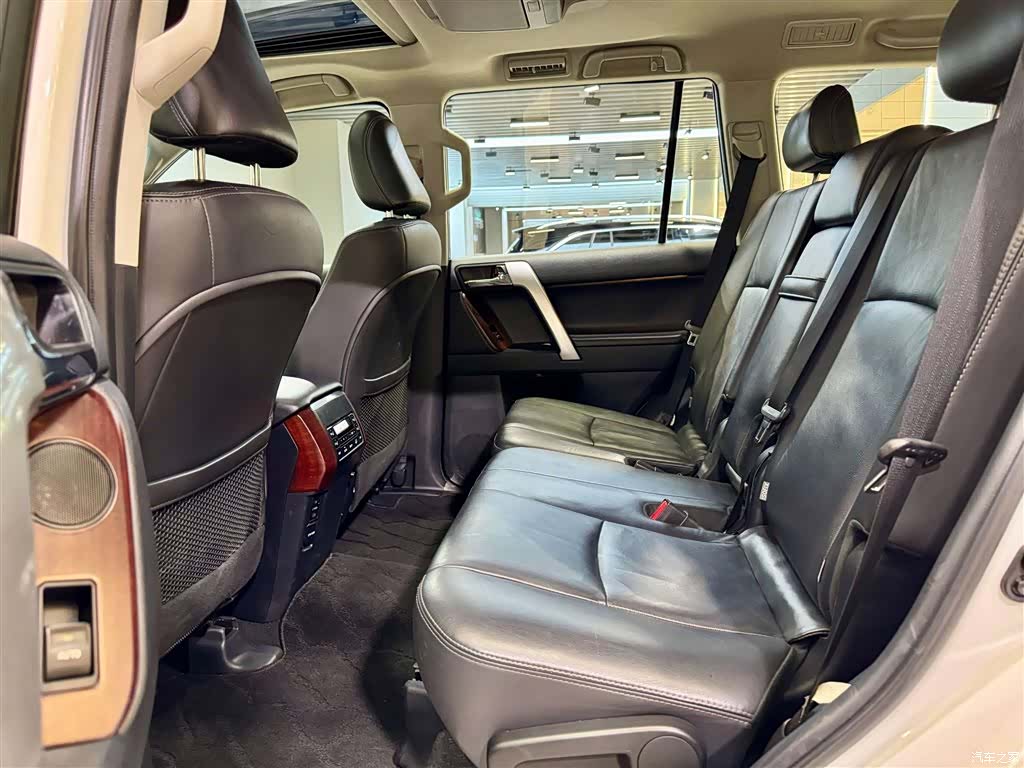 Toyota Prado, 2014 24