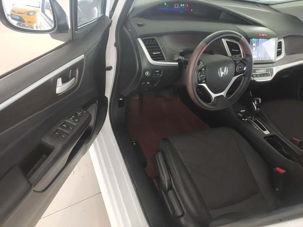 Honda Jade, 2016 16