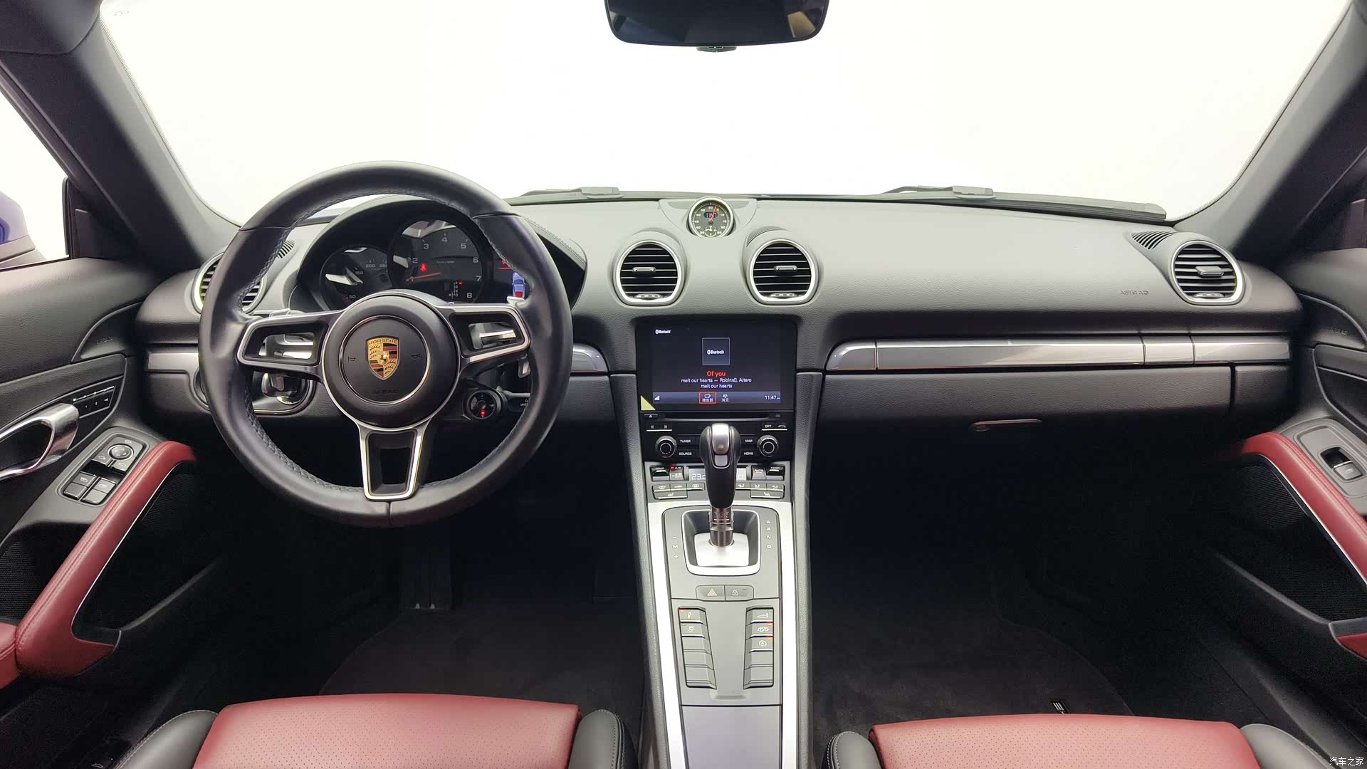 Porsche Cayman, 2022 9