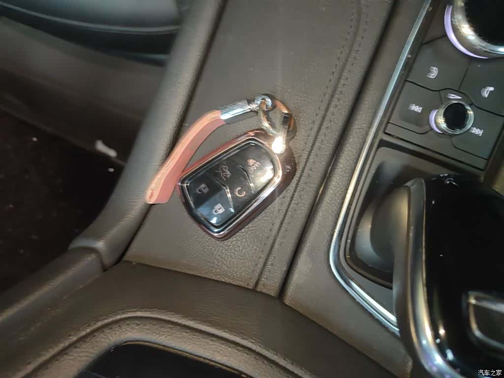 Cadillac XT6, 2020 9