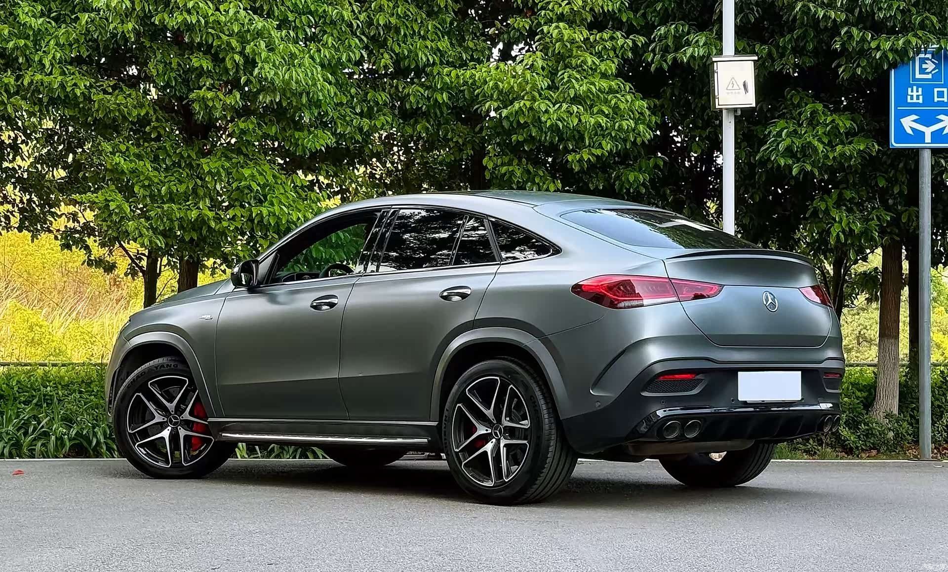 Mercedes-Benz GLE, 2022 все фото