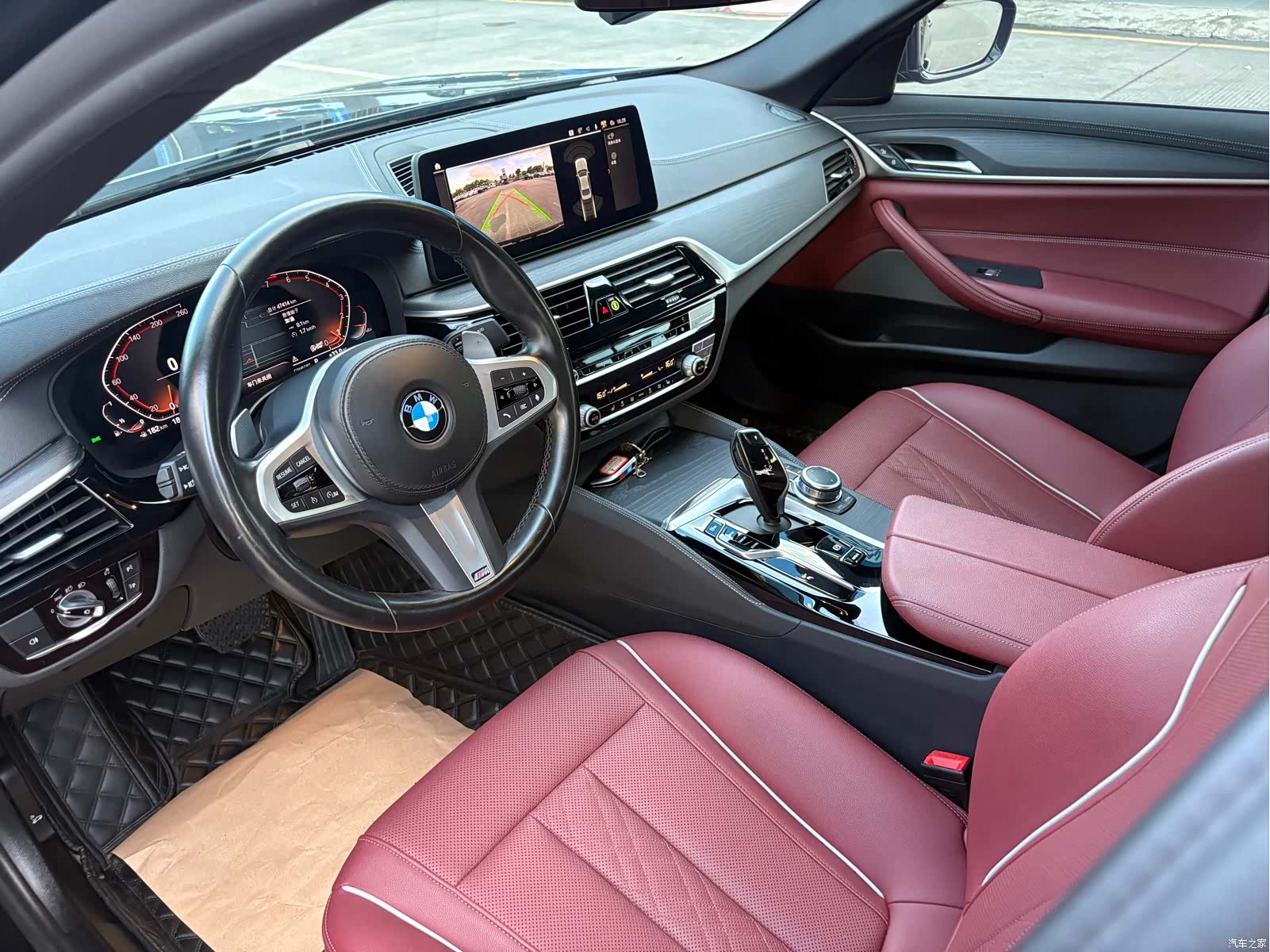 BMW 5 Series, 2022 все фото