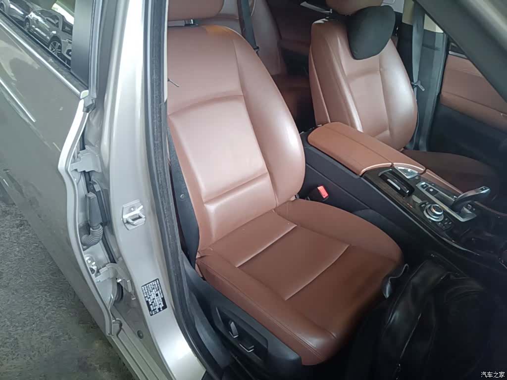 BMW 5 Series, 2015 25