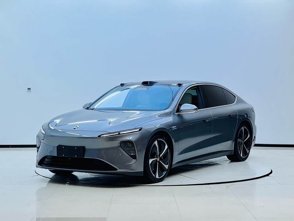 NIO ET7