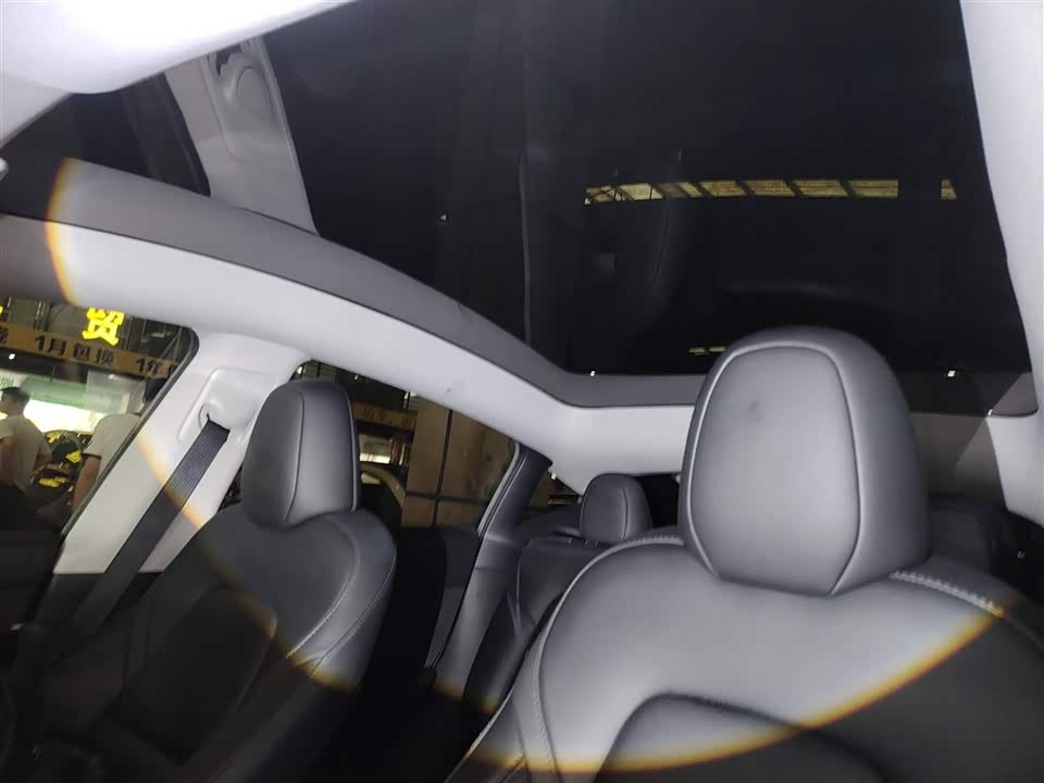 Tesla Model Y Tesla Model Y