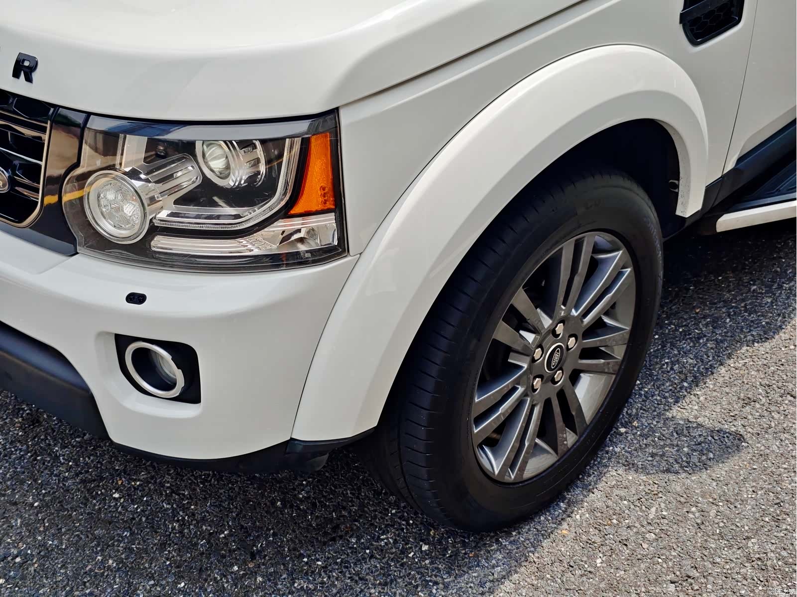 Land Rover Discovery, 2014 4