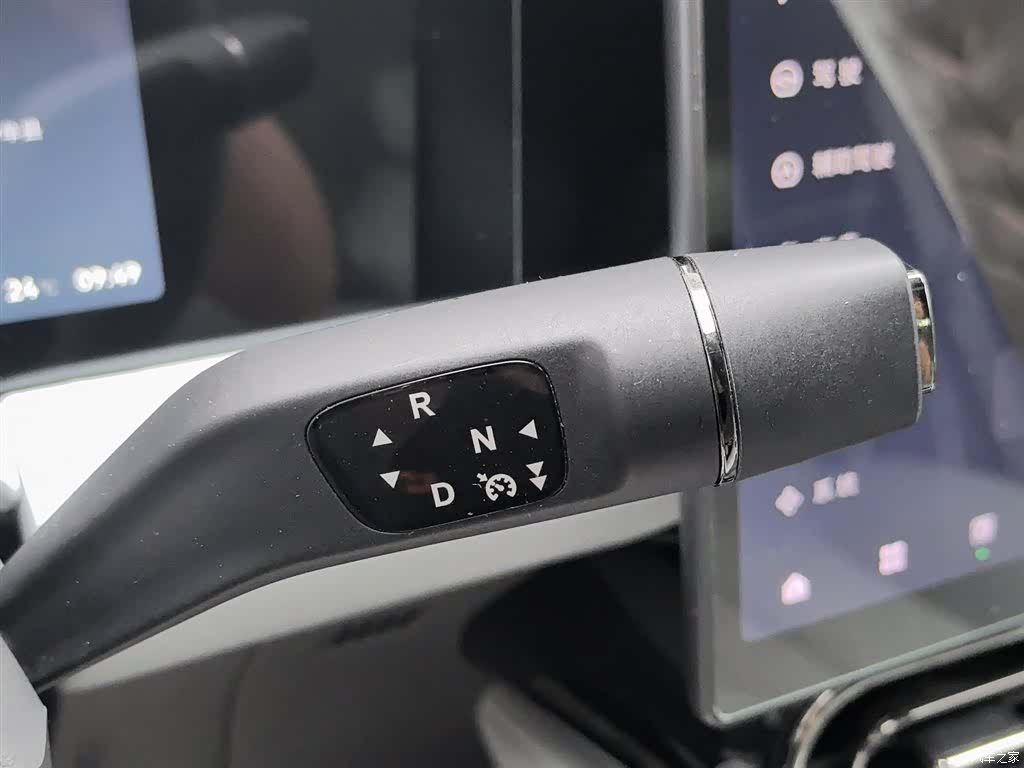 Leapmotor C01, 2024 13