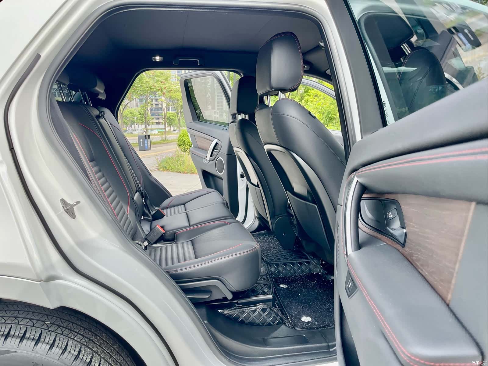 Land Rover Discovery, 2020 18