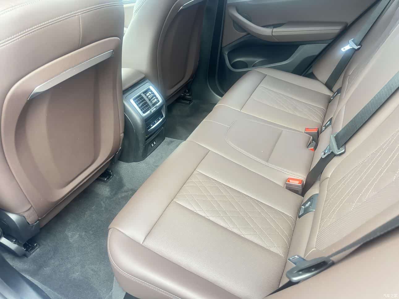 BMW X3, 2022 11