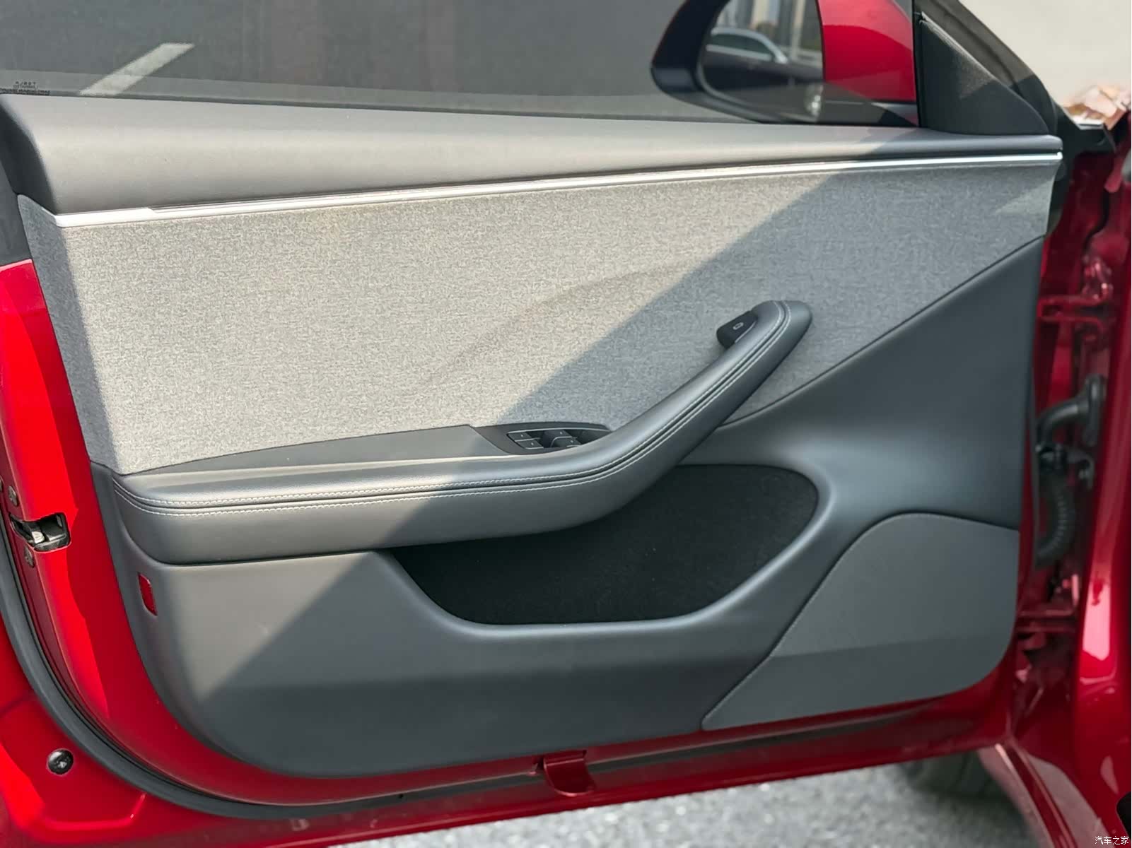 Tesla Model 3, 2024 9