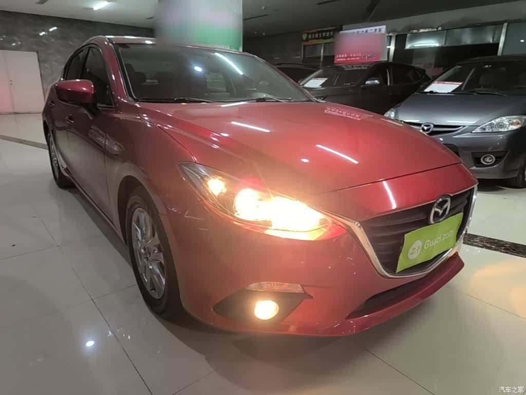 Mazda Mazda3, 2015 4